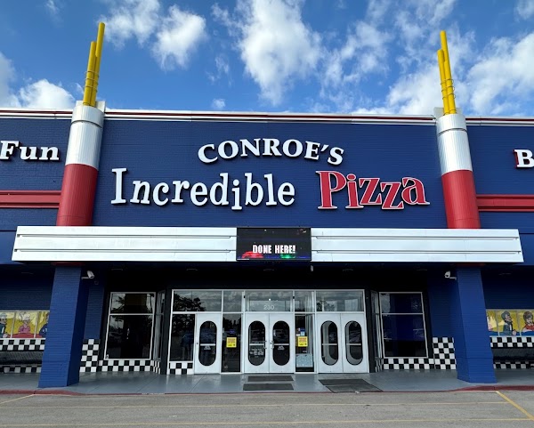 Conroe's Incredible Pizza Company in Conroe, TX