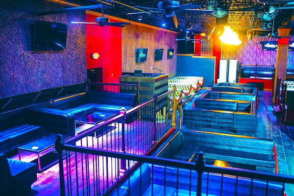 Aria Bar & Lounge in Birmingham, AL