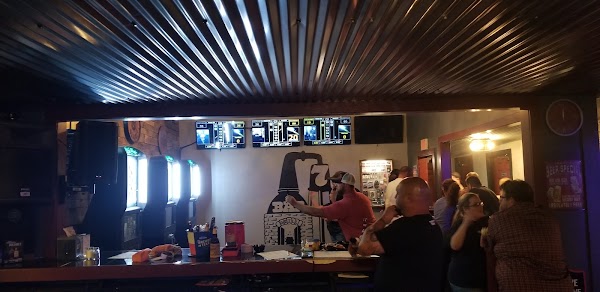 Bar 7 Grill in Crosby, TX