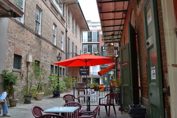Pirate's Alley Cafe in New Orleans, LA