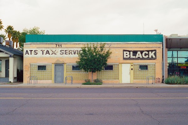 Gracie's Tax Bar in Phoenix, AZ
