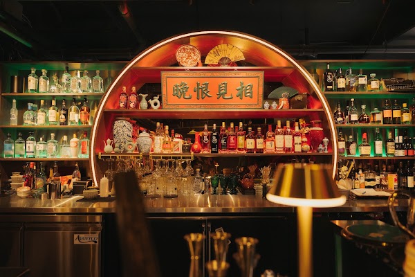 Paper Fan Cocktail Bar in Seattle, WA