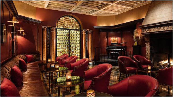 The Mansion Bar in Dallas, TX
