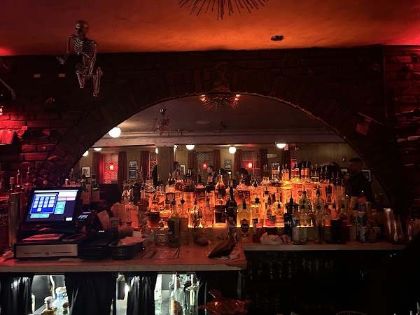 Lucky's Lounge in Boston, MA