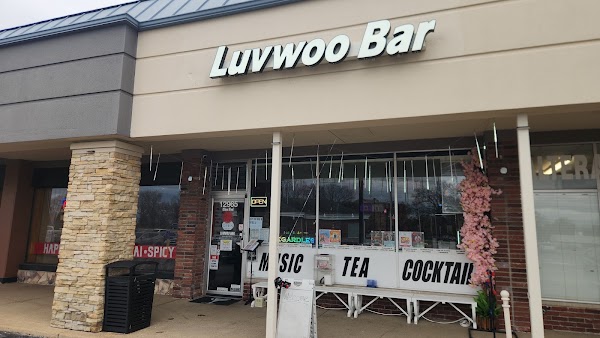 Luvwoo Bar in St. Louis, MO