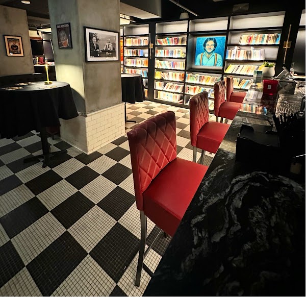 The Library Cocktail Lounge in San Antonio, TX