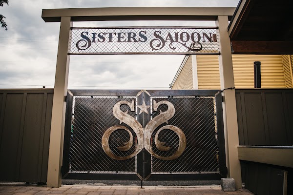 Sisters Saloon & Ranch Grill in Sisters, OR