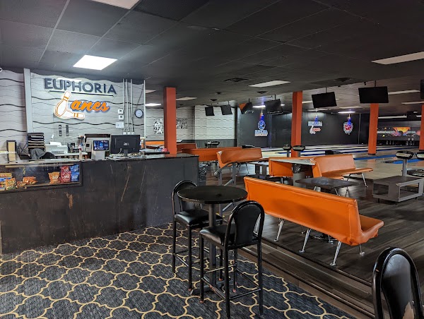 Euphoria Restaurant & Oxygen Lounge in Cleveland, OH
