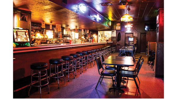 Dusty's Bar in Minneapolis, MN
