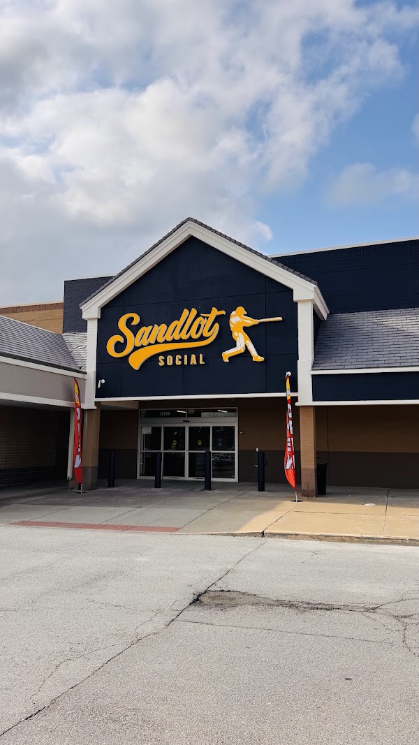 Sandlot Social in Lenexa, KS