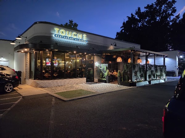 Touché Restaurant & Lounge in Charlotte, NC
