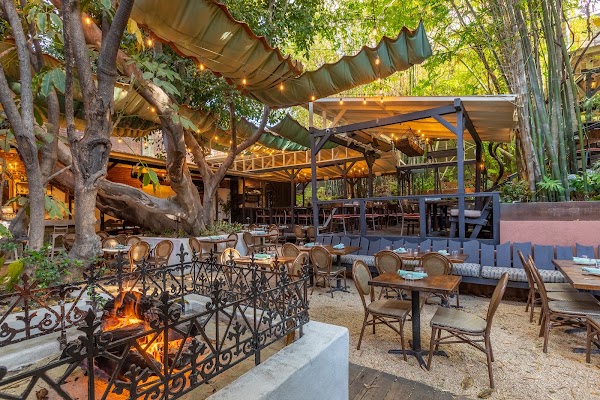 Bacari Silverlake in Los Angeles, CA