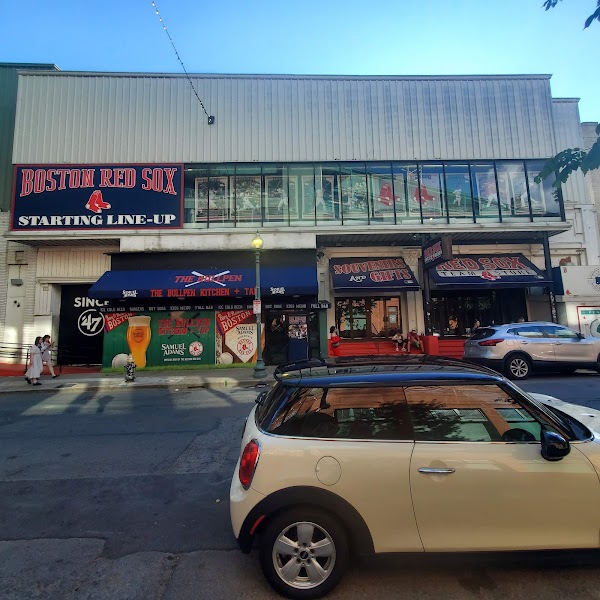Bullpen Kitchen and Tap in Boston, MA