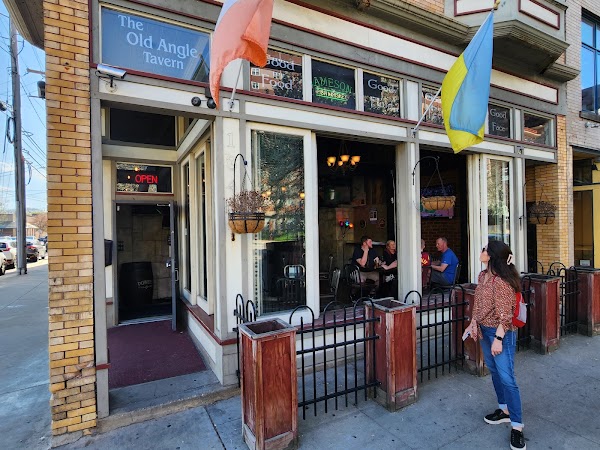 Old Angle Tavern in Cleveland, OH