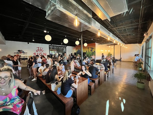 Hi Sign Brewing in Austin, TX