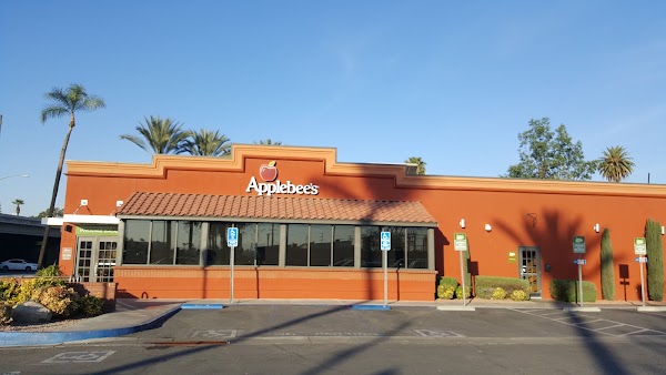 Applebee's Grill + Bar in Riverside, CA