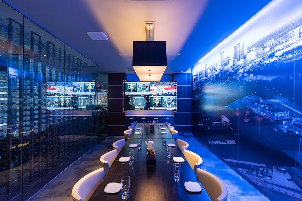 Parlay Sporting Club + Kitchen in Columbus, OH