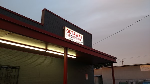 Getaway Sports Bar in Memphis, TN