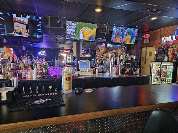 Katt's Cove in Oklahoma City, OK