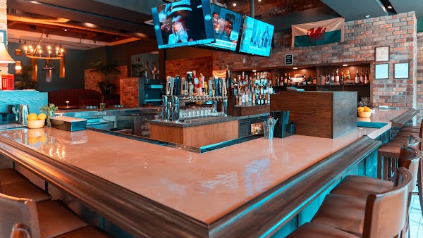 Bear & Crown in Sacramento, CA