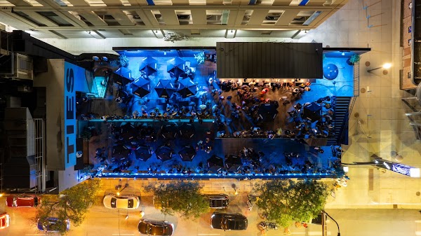 Kiss Lounge & Rooftop in Minneapolis, MN